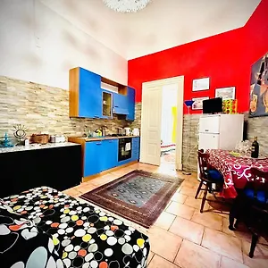 La Casa Di Luna 1 Center Appartamento Aeroporto di Catania Fontana Rossa